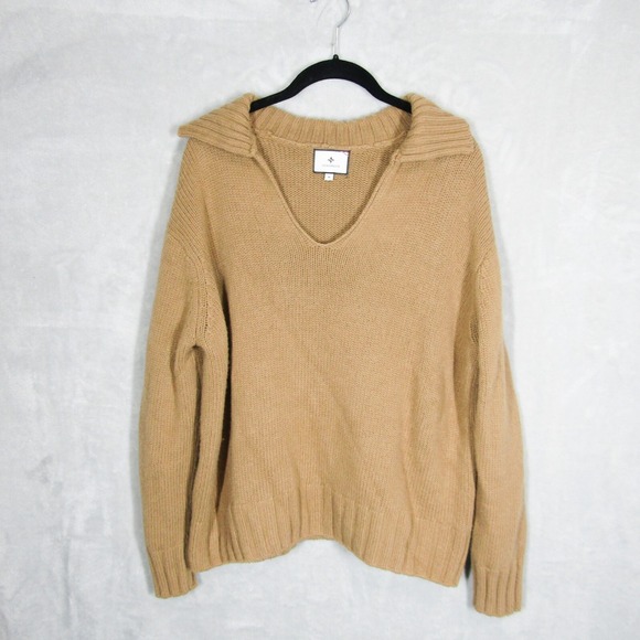 Tuckernuck Sweaters - Tuckernuck Sweater Womens Medium V Neck Camel Collar Popover Oversized Tan